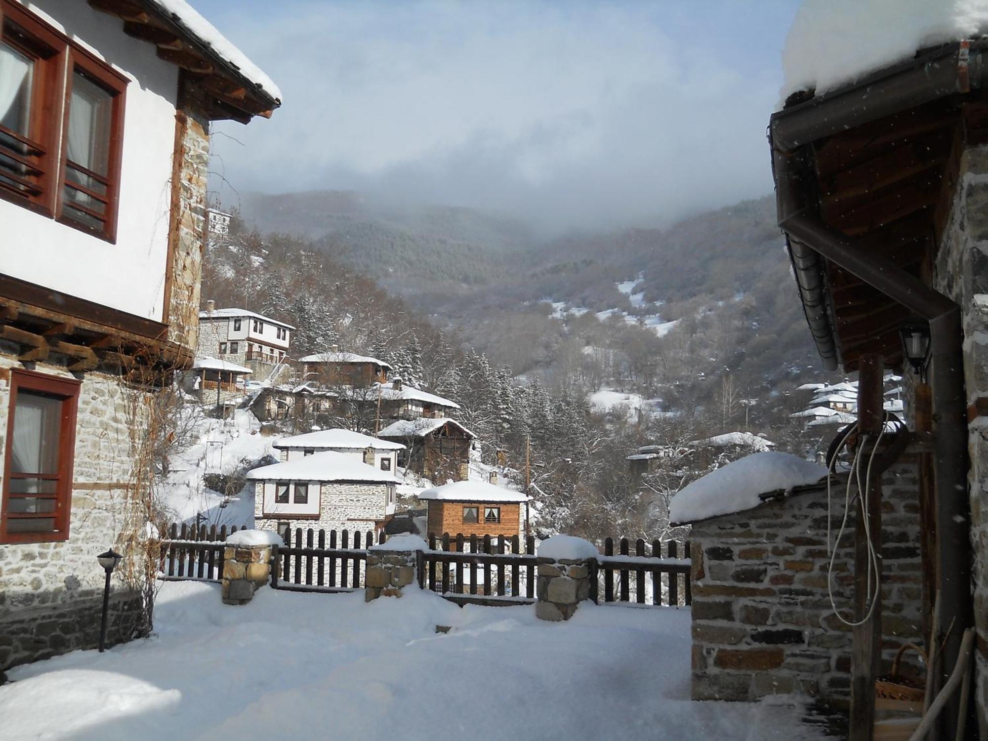 Complex Kosovo Houses 외부 사진